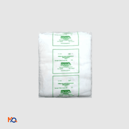 Pièce de gaze stérile 100% coton, absorbante, dimension 92 m², idéale pour soins et pansements médicaux.